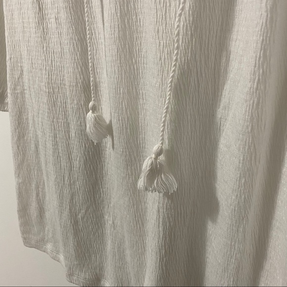 Old Navy Cream Flowy Peasant Shirt | Size Medium - Picture 5 of 7